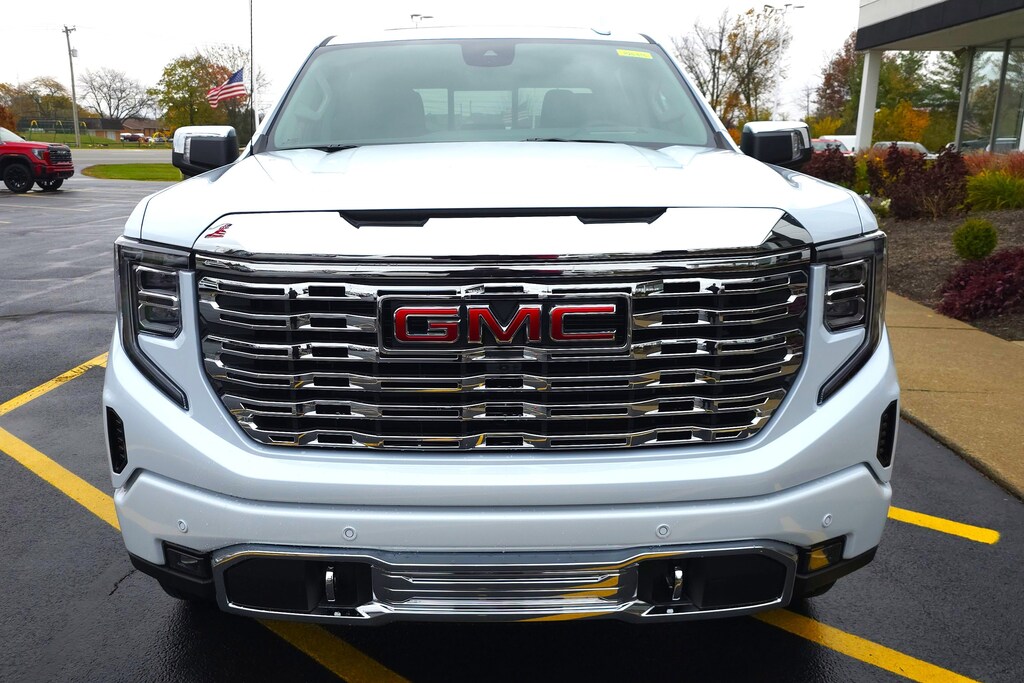 New 2026 GMC Sierra 1500 Denali 4WD Crew Cab 147 Denali