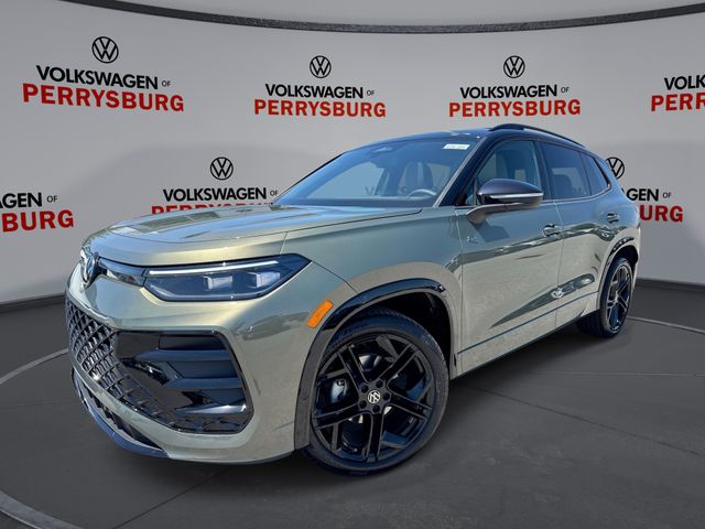 2026 Volkswagen Tiguan 2.0T SE R-Line Black's photo