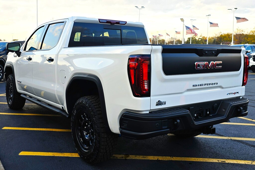 New 2026 GMC Sierra 1500 AT4X 4WD Crew Cab 147 AT4X