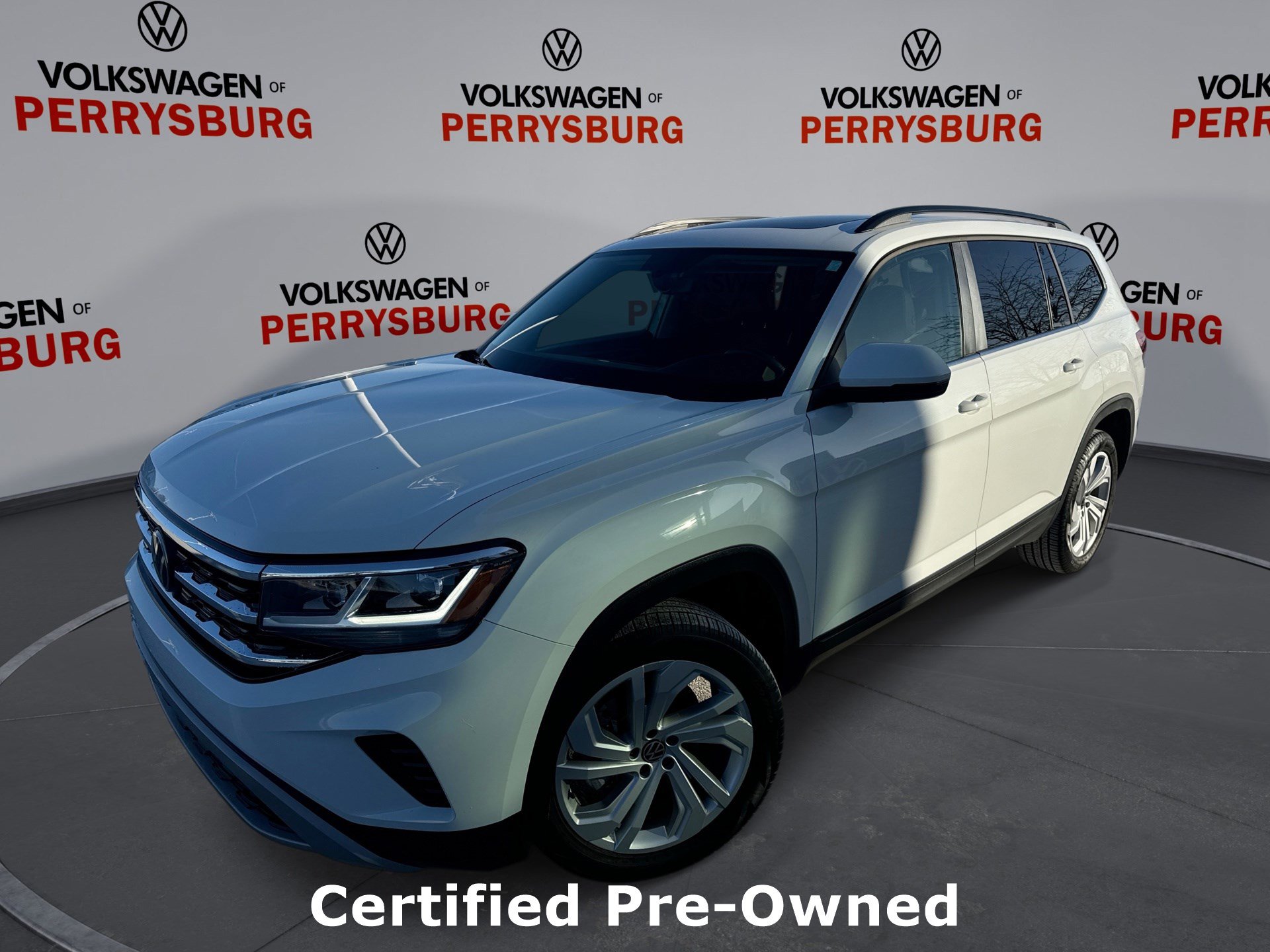 2023 Volkswagen Atlas 3.6L V6 SE w/Technology 4MOTION 