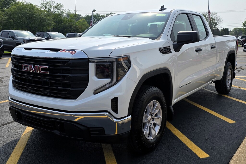 New 2026 GMC Sierra 1500 Pro 4WD Double Cab 147 Pro