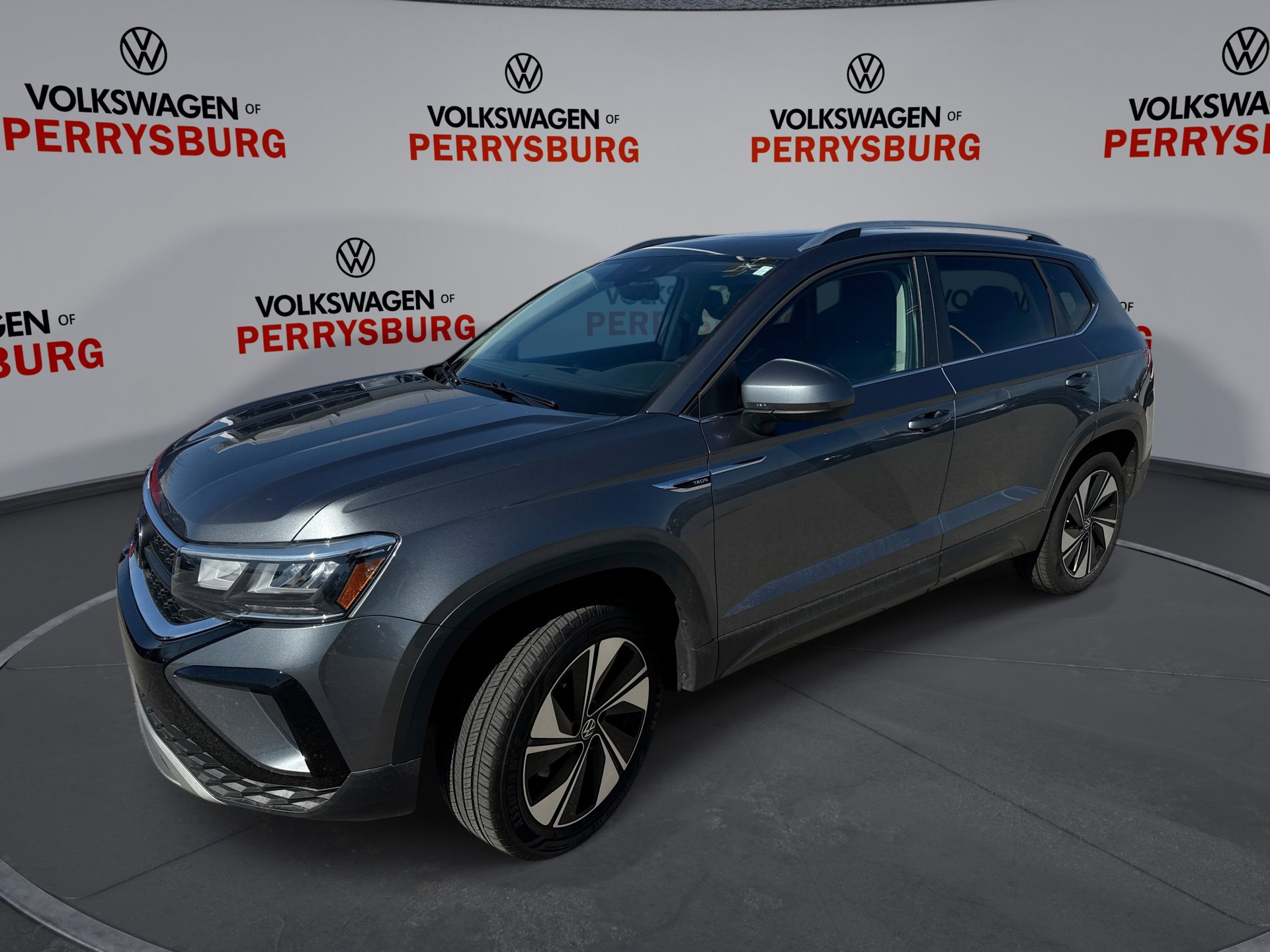 2024 Volkswagen Taos SE 4MOTION 