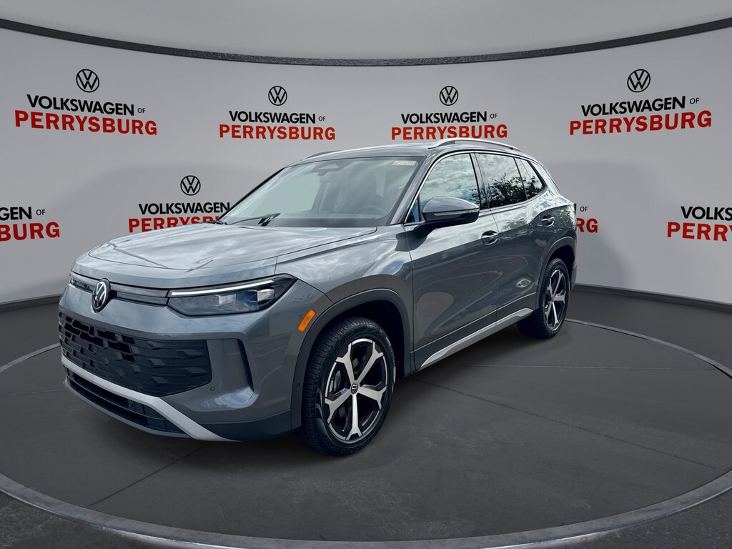 New 2025 Volkswagen Tiguan SE AWD SE AWD