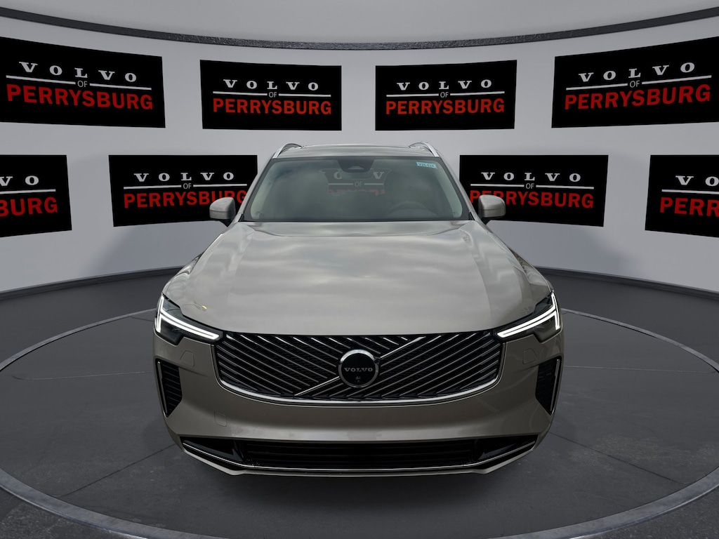 New 2026 Volvo XC90 Plus B6 AWD Plus 7-Seater