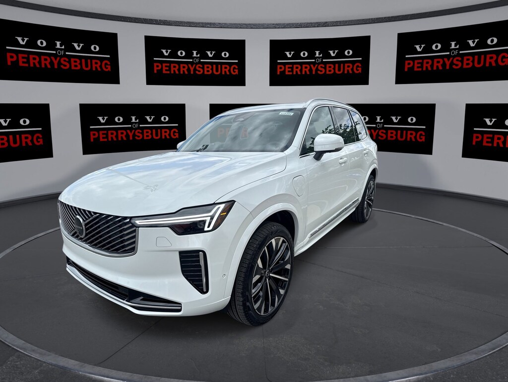 New 2025 Volvo XC90 Plug-In Hybrid Plus 2025.5 T8 AWD Plus 7-Seater