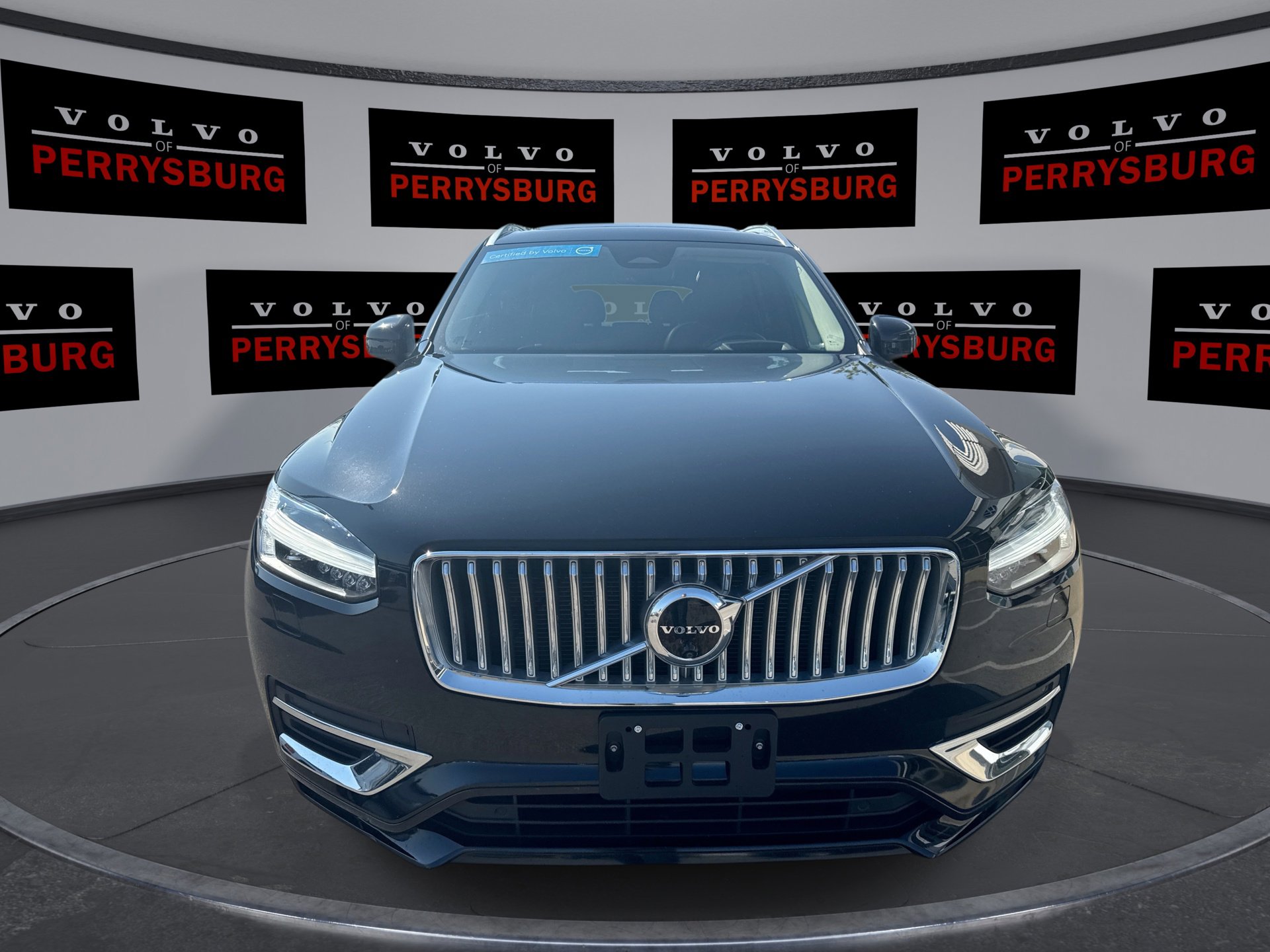 2023 Volvo XC90 AWD Ultimate photo 3