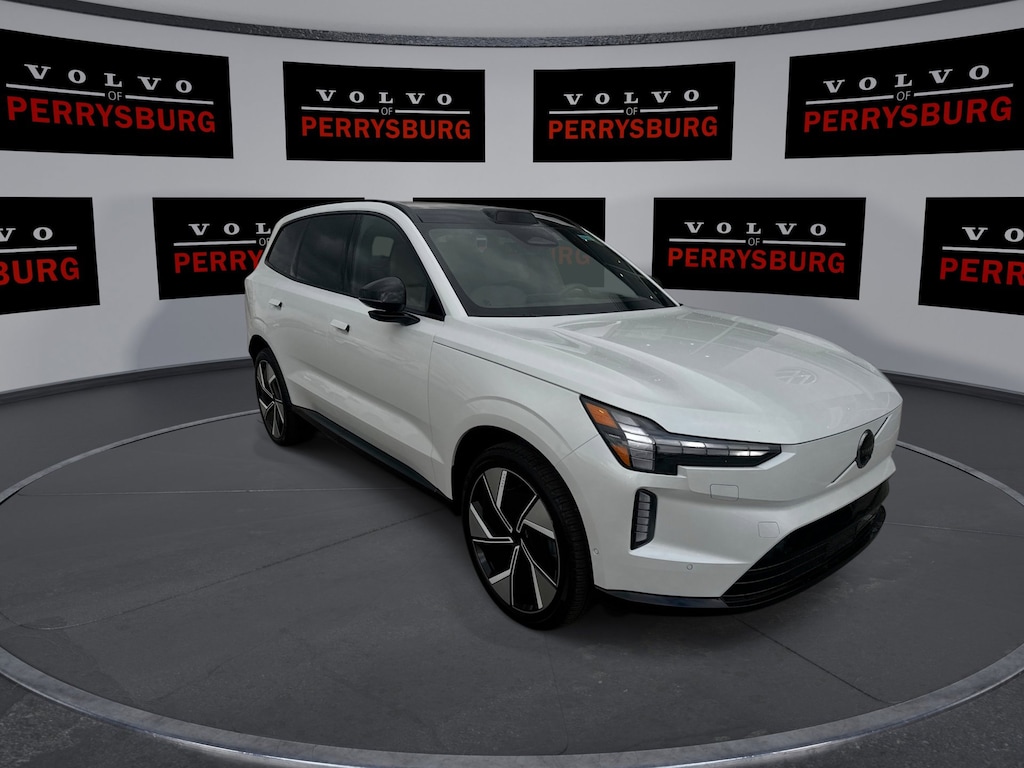 New 2025 Volvo EX90 Plus Twin Motor Plus 7-Seater