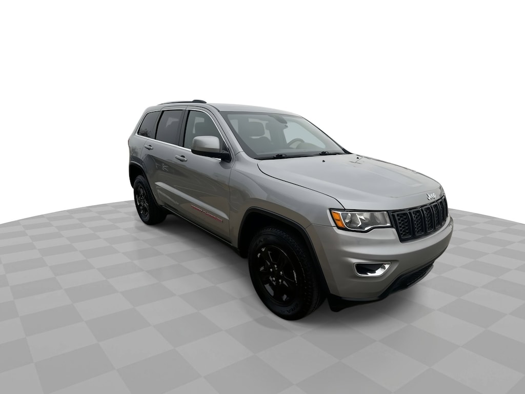 Used 2017 Jeep Grand Cherokee Laredo E 4WD Laredo 4x4