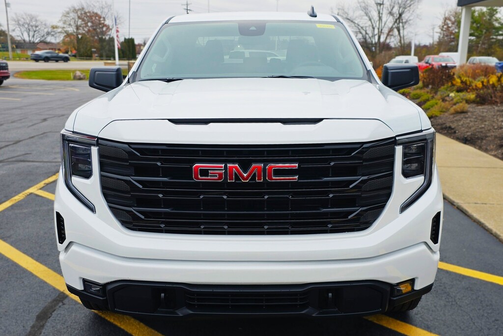 New 2026 GMC Sierra 1500 Elevation 4WD Crew Cab 147 Elevation w/3VL