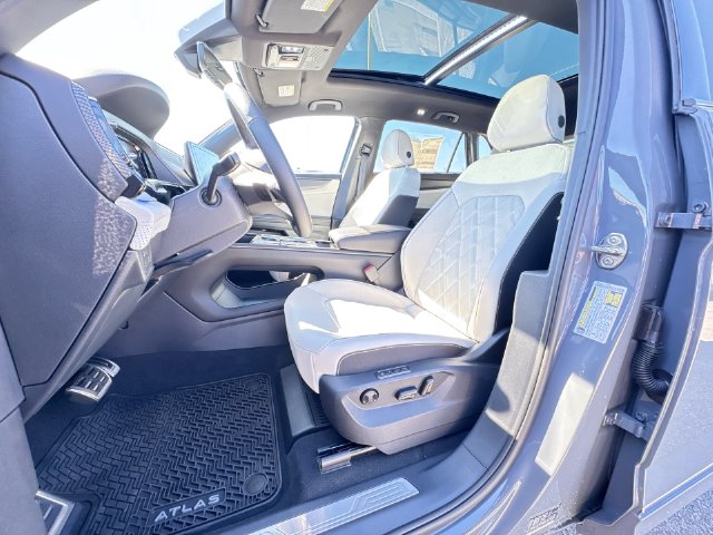 2026 Volkswagen Atlas Cross Sport SEL Premium R-LINE - Photo 20