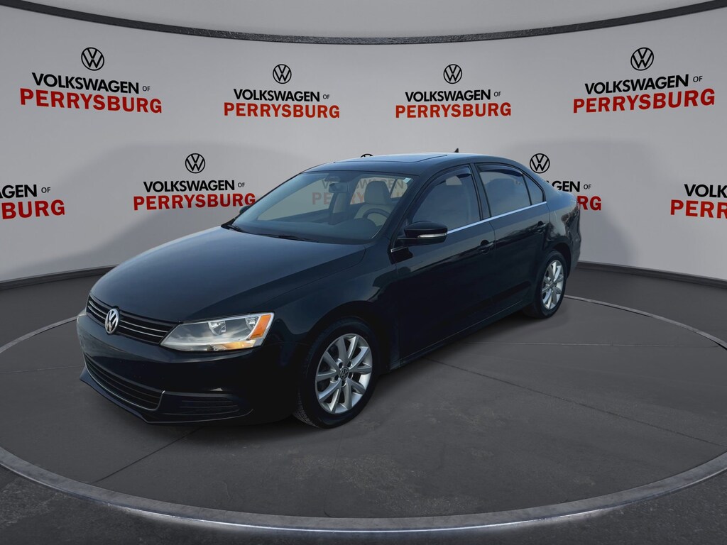 Used 2013 Volkswagen Jetta 2.L SE w/ Convenience & Moon Auto SE PZEV *Ltd Avail*