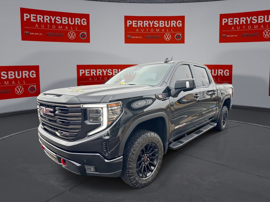 Used 2022 GMC Sierra 1500 AT4X 4WD Crew w/ 6.2L & Off-Road Suspension 4WD Crew Cab 147 AT4X
