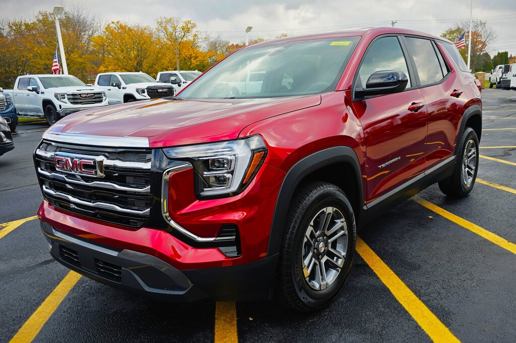 New 2026 GMC Terrain FWD Elevation FWD Elevation