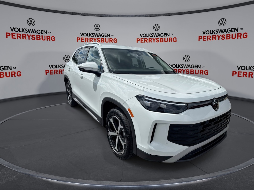 New 2025 Volkswagen Tiguan SE AWD SE AWD