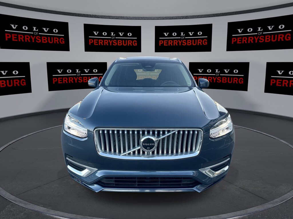 Used 2023 Volvo XC90 B6 AWD Plus w/ Panoramic Moon B6 AWD Plus 7P