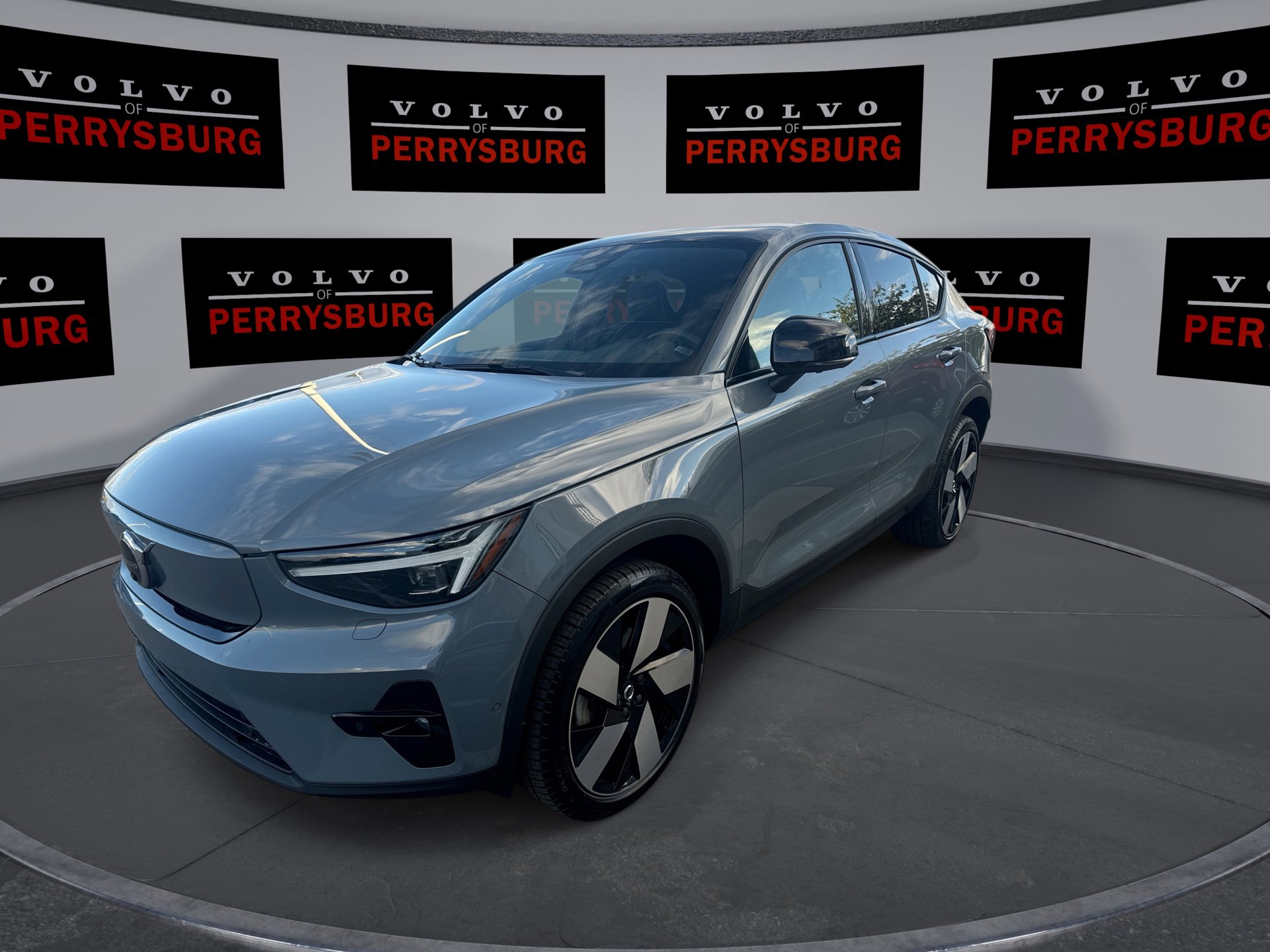 2023 Volvo C40 Recharge Ultimate photo 4