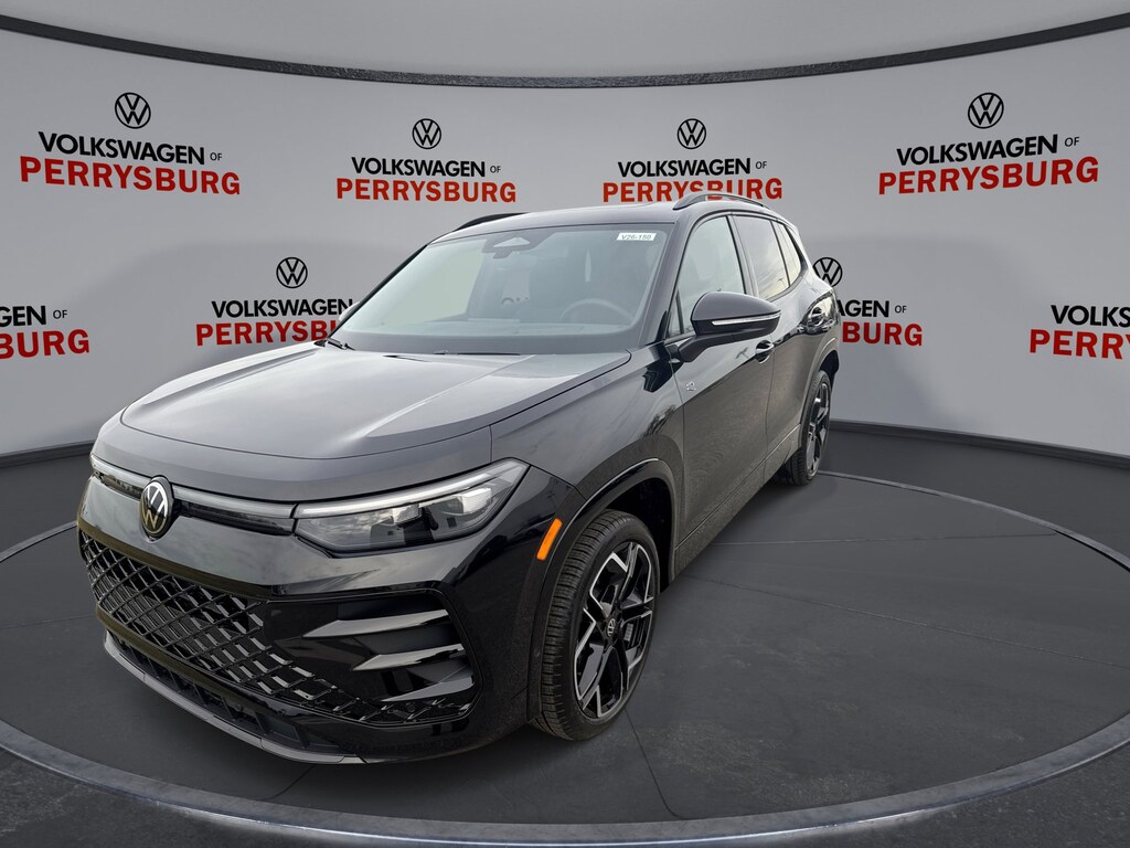 New 2026 Volkswagen Tiguan SE R-Line Black AWD SE R-Line Black AWD