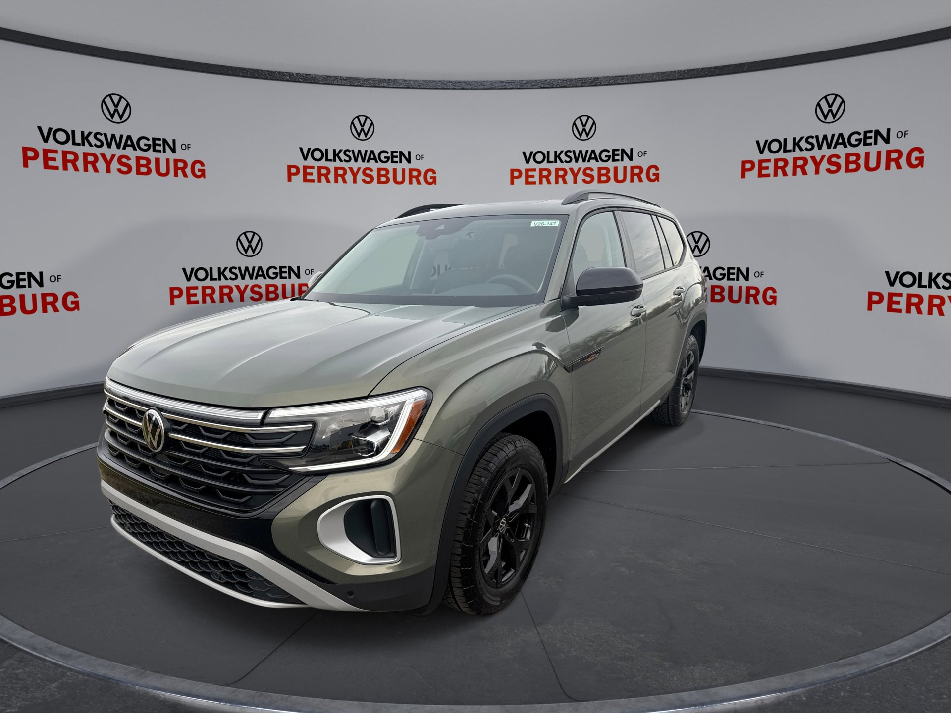 2026 Volkswagen Atlas Peak Edition SE photo 3