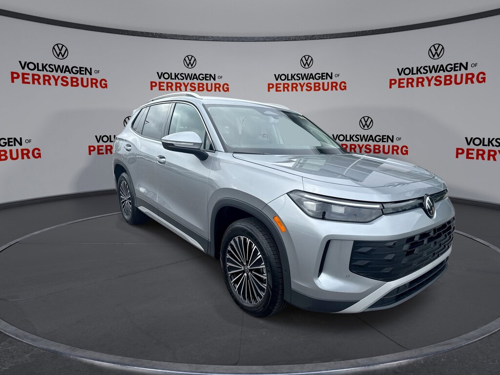 New 2025 Volkswagen Tiguan S AWD S AWD