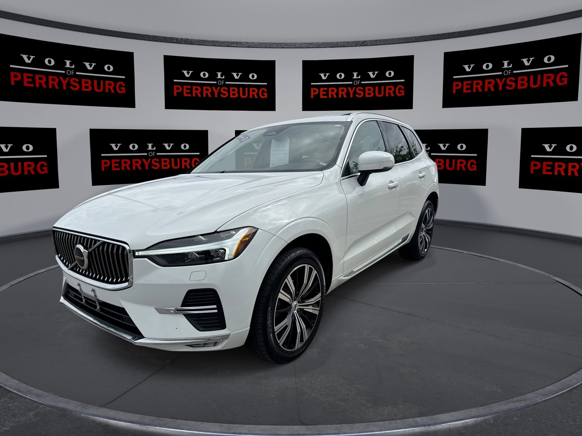 2022 Volvo XC60 B5 Inscription photo 4