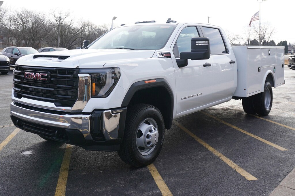 New 2025 GMC Sierra 3500HD CC Pro 4x4 with 9 Knapheide Aluminum Service Body 4WD Crew Cab 177 WB, 60 CA Pro