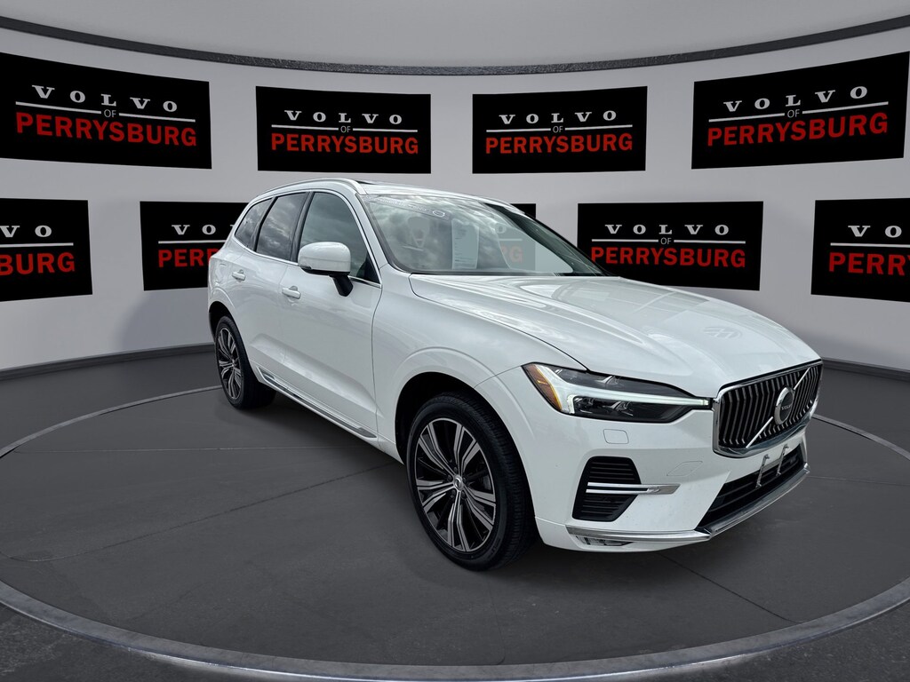 Used 2022 Volvo XC60 B5 AWD Inscription w/ Climate Pkg & Panoramic Moon B5 AWD Inscription