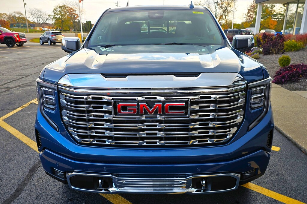 New 2026 GMC Sierra 1500 Denali 4WD Crew Cab 147 Denali