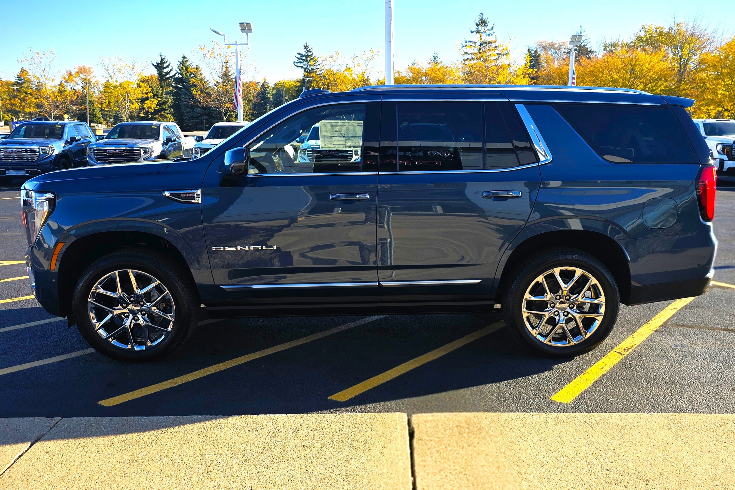 2026 Gmc Yukon Denali photo 4