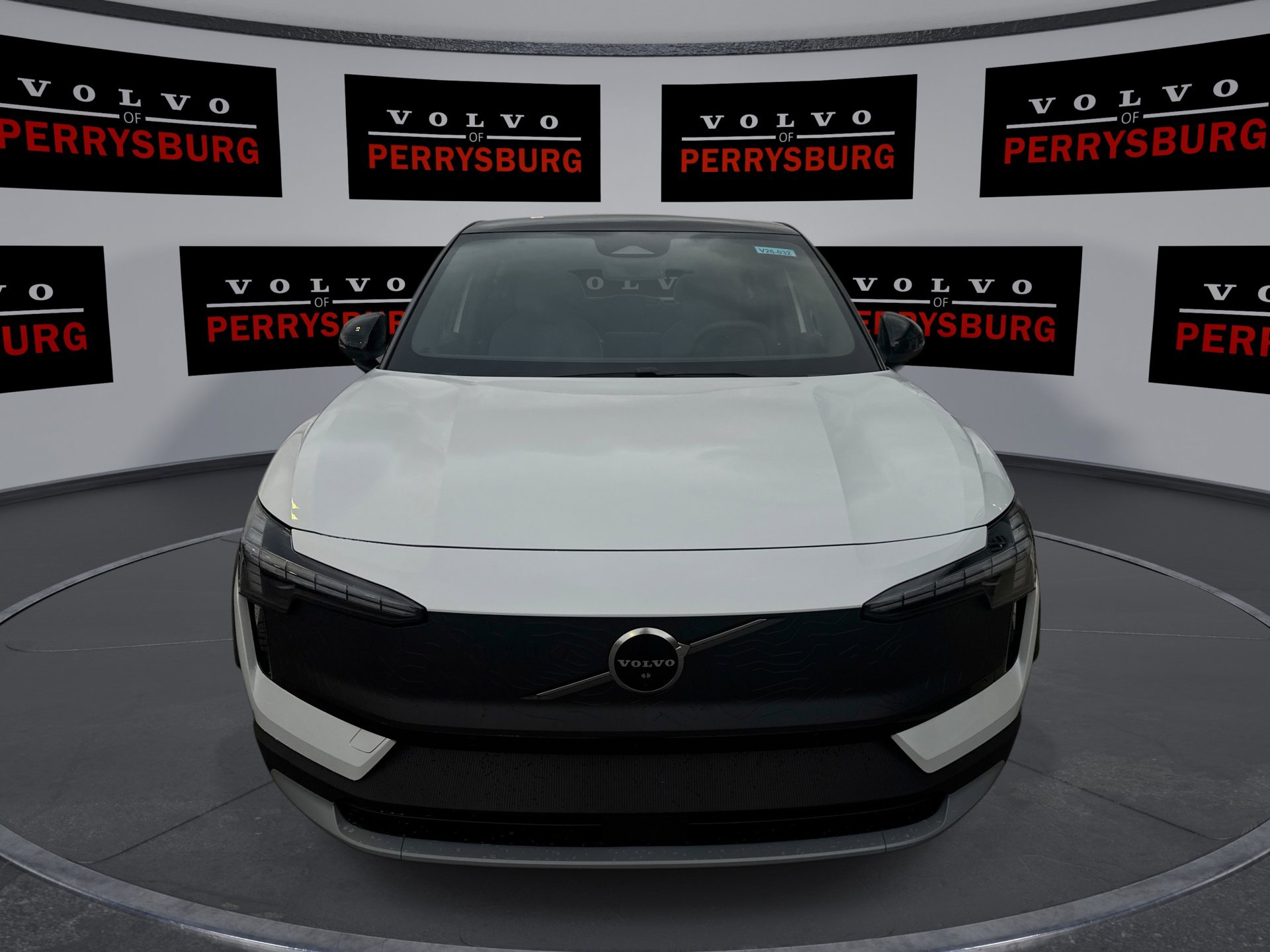 2026 Volvo EX30 Ultra photo 3