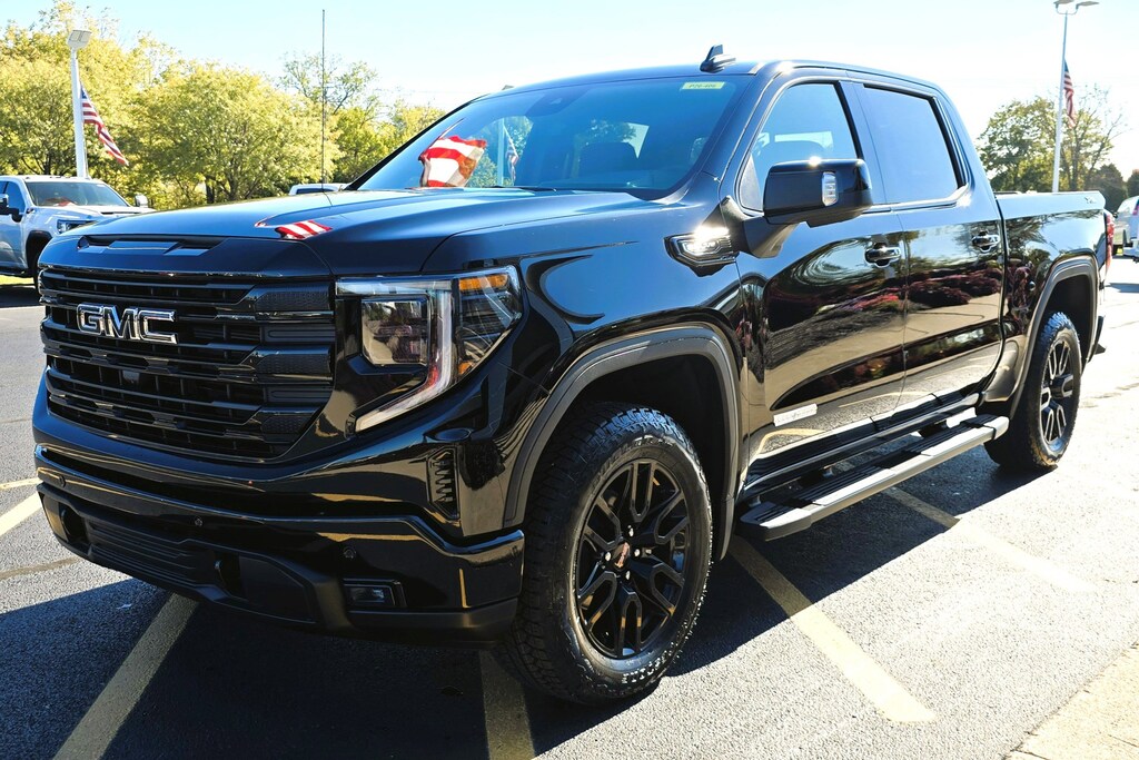New 2026 GMC Sierra 1500 Elevation 4WD Crew Cab 147 Elevation w/3SB