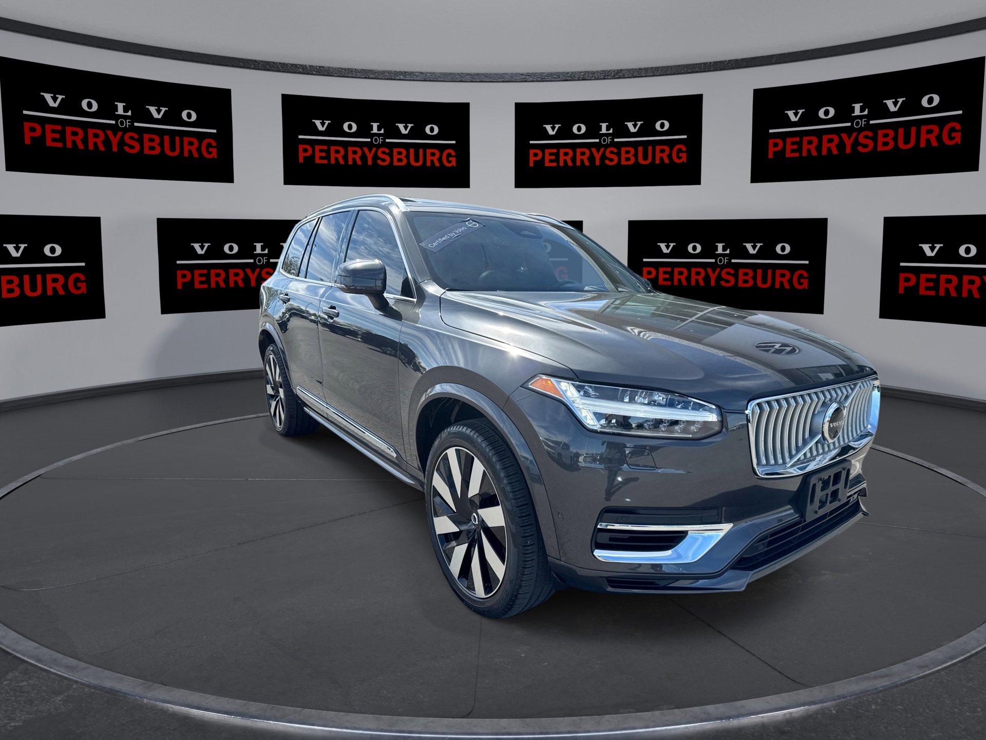 2023 Volvo XC90 Recharge Ultimate photo 2