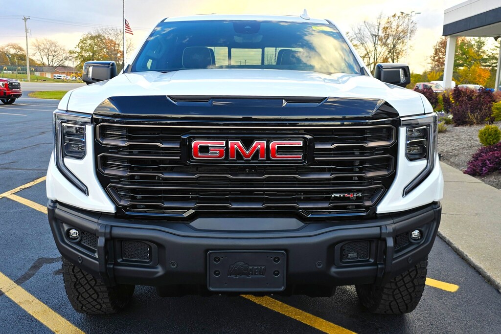 New 2026 GMC Sierra 1500 AT4X 4WD Crew Cab 147 AT4X