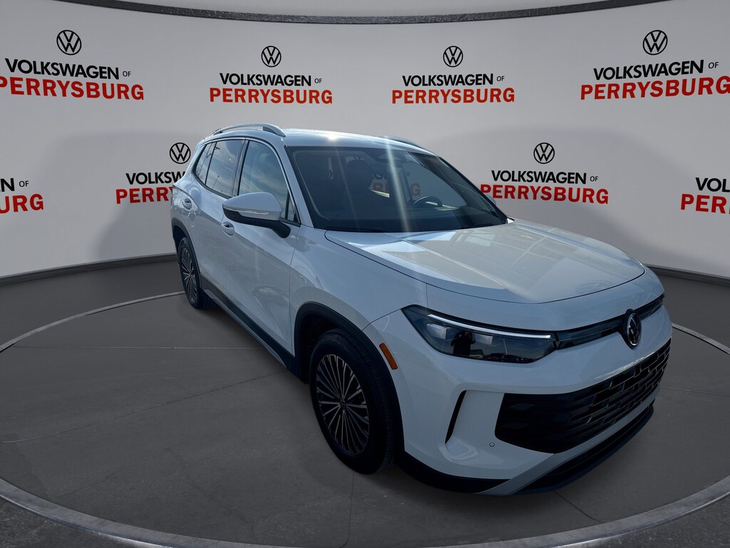 New 2025 Volkswagen Tiguan S FWD S FWD