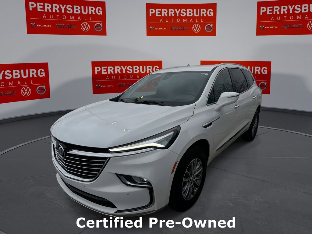 Used 2023 Buick Enclave Essence 1SL w/ Enhanced Buick Driver Confidence FWD Essence