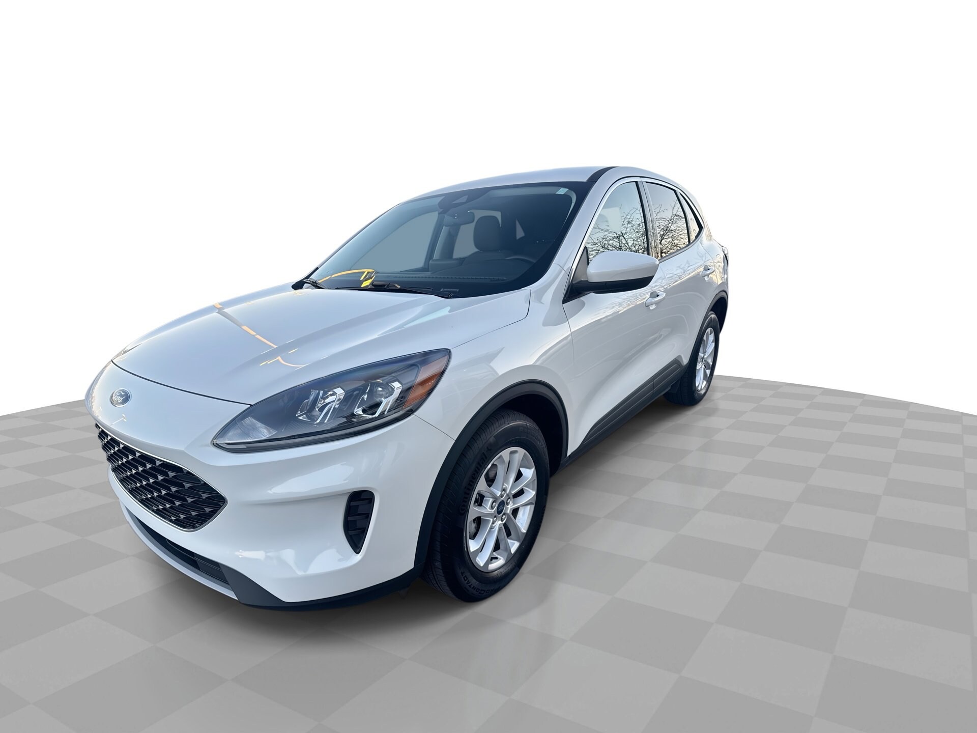2021 Ford Escape SE Hybrid photo 4