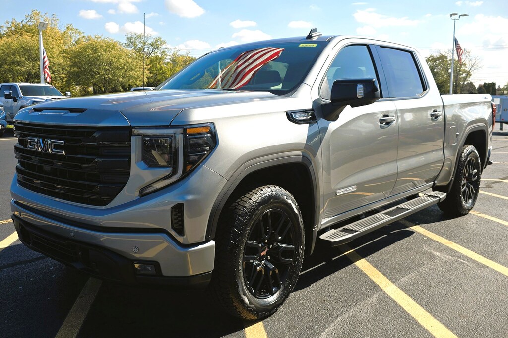 New 2026 GMC Sierra 1500 Elevation 4WD Crew Cab 147 Elevation w/3SB