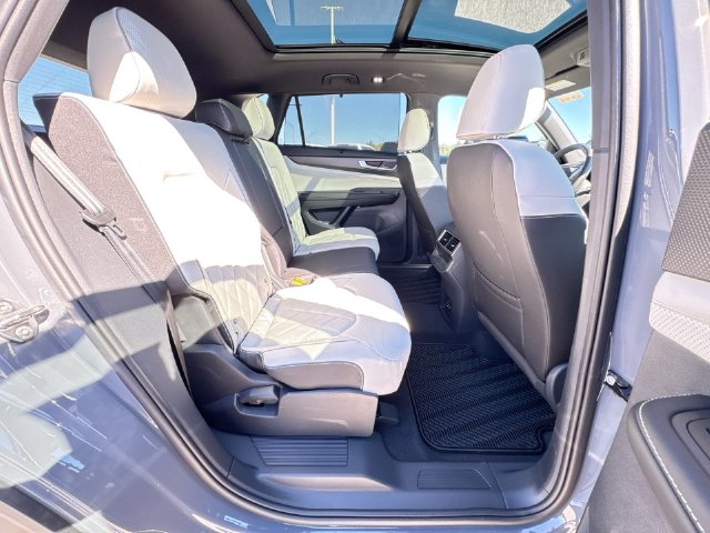 2026 Volkswagen Atlas Cross Sport SEL Premium R-LINE - Photo 28
