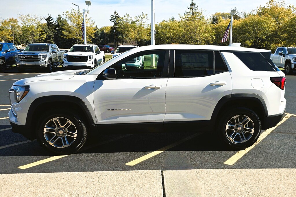 New 2026 GMC Terrain FWD Elevation FWD Elevation