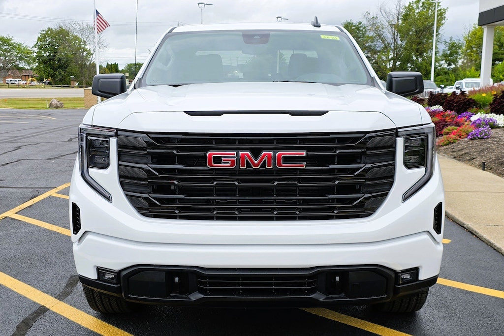 New 2026 GMC Sierra 1500 Elevation 4WD Crew Cab 147 Elevation w/3VL