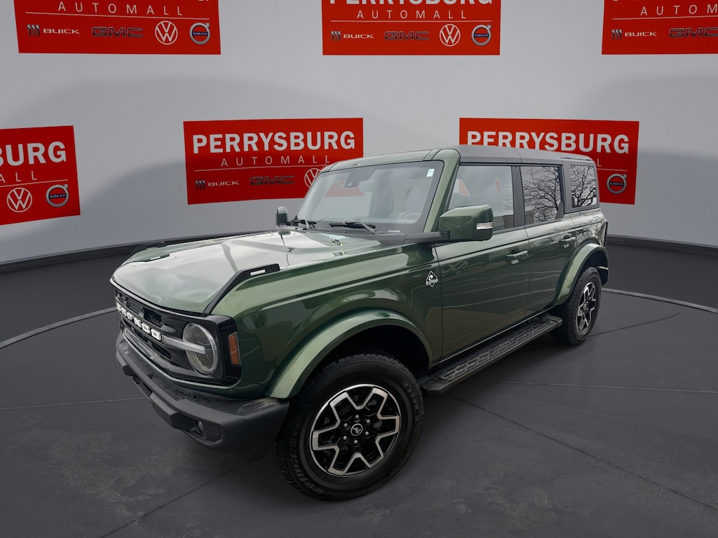 Used 2024 Ford Bronco Outer Banks 4WD w/ High/Lux Pkg Outer Banks 4x4