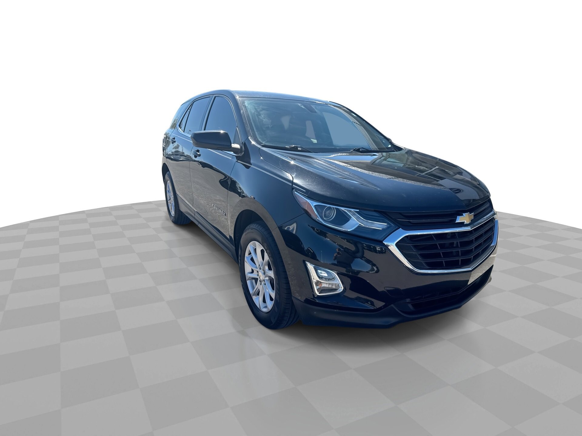 2018 Chevrolet Equinox LT photo 2