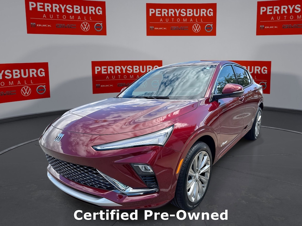 Used 2025 Buick Envista Avenir w/ Advanced Safety Pkg & Moon FWD Avenir