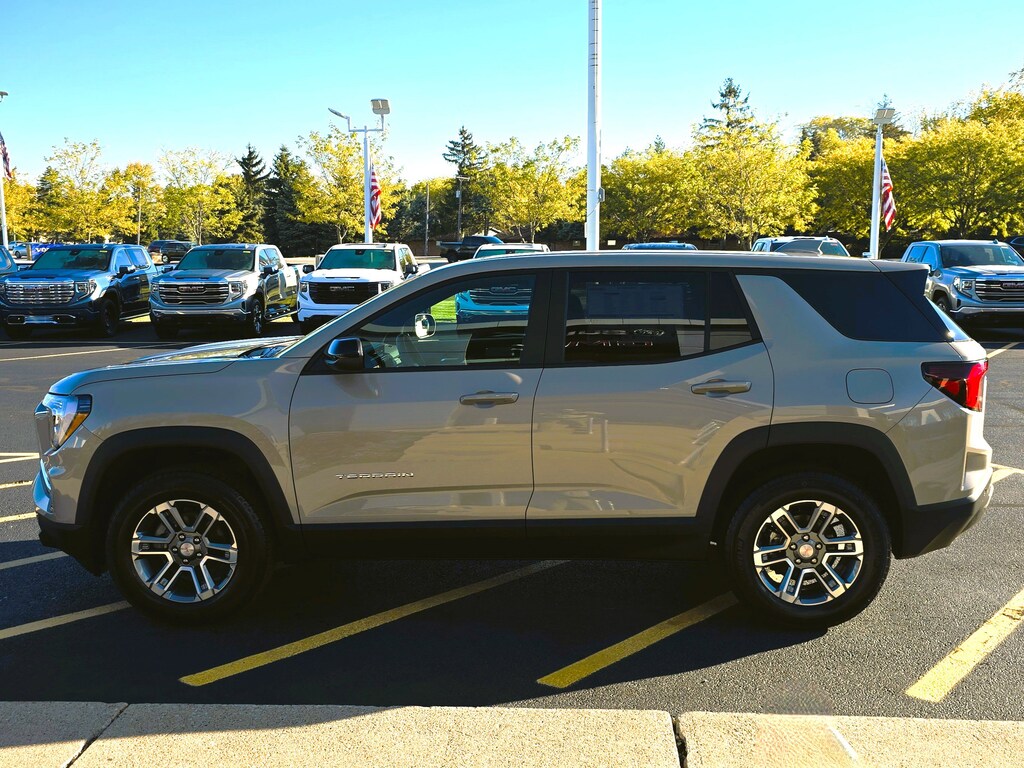 New 2026 GMC Terrain FWD Elevation FWD Elevation