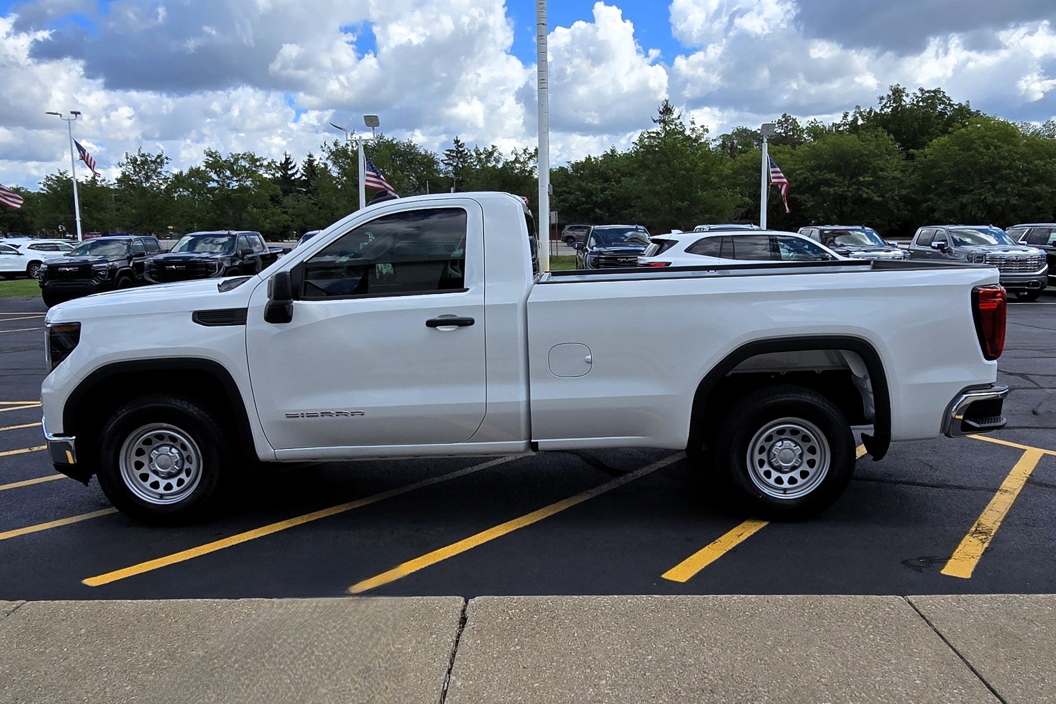 2025 Gmc Sierra 1500 Pro photo 2