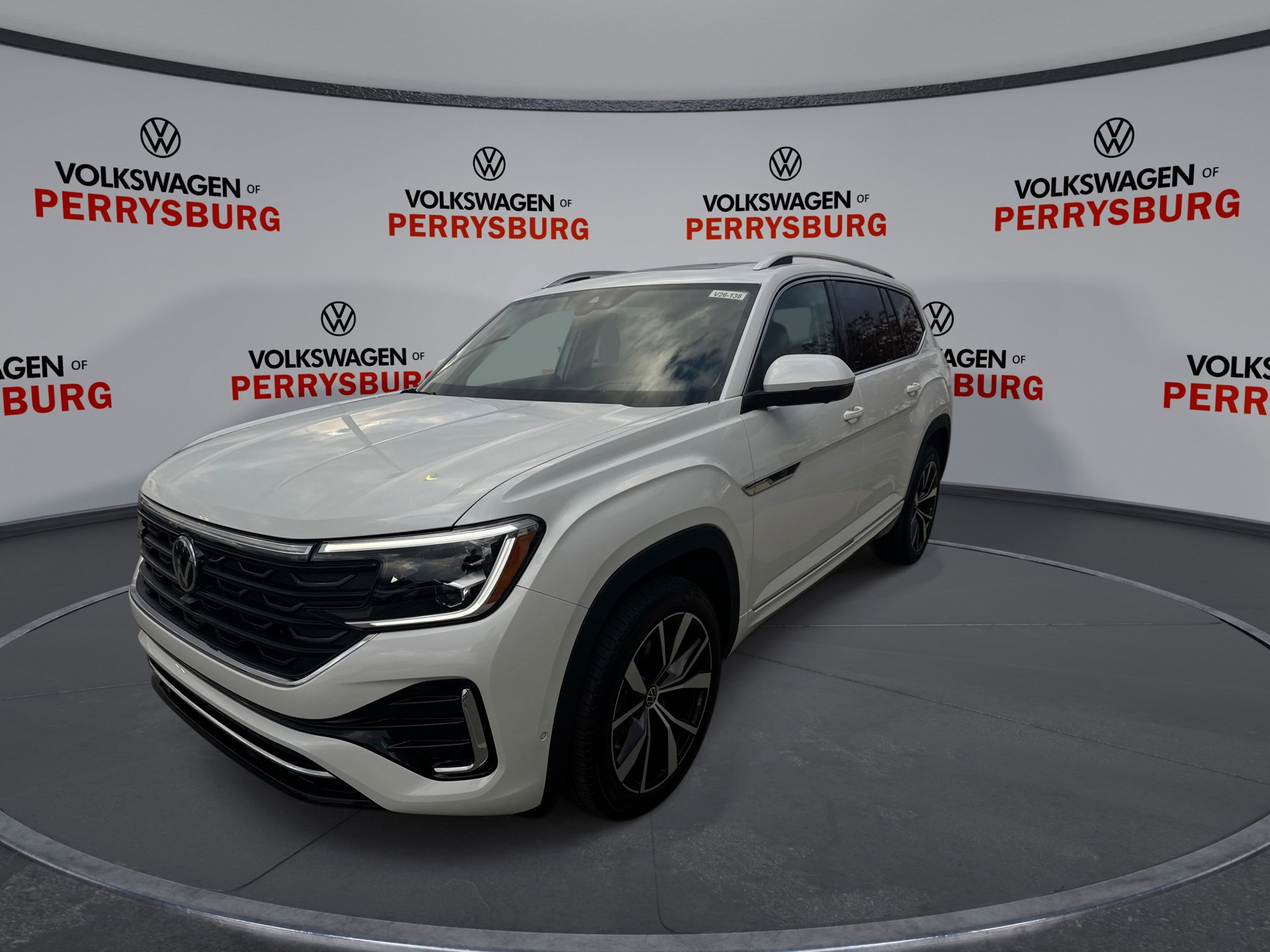 2026 Volkswagen Atlas SEL Premium R-Line photo 3