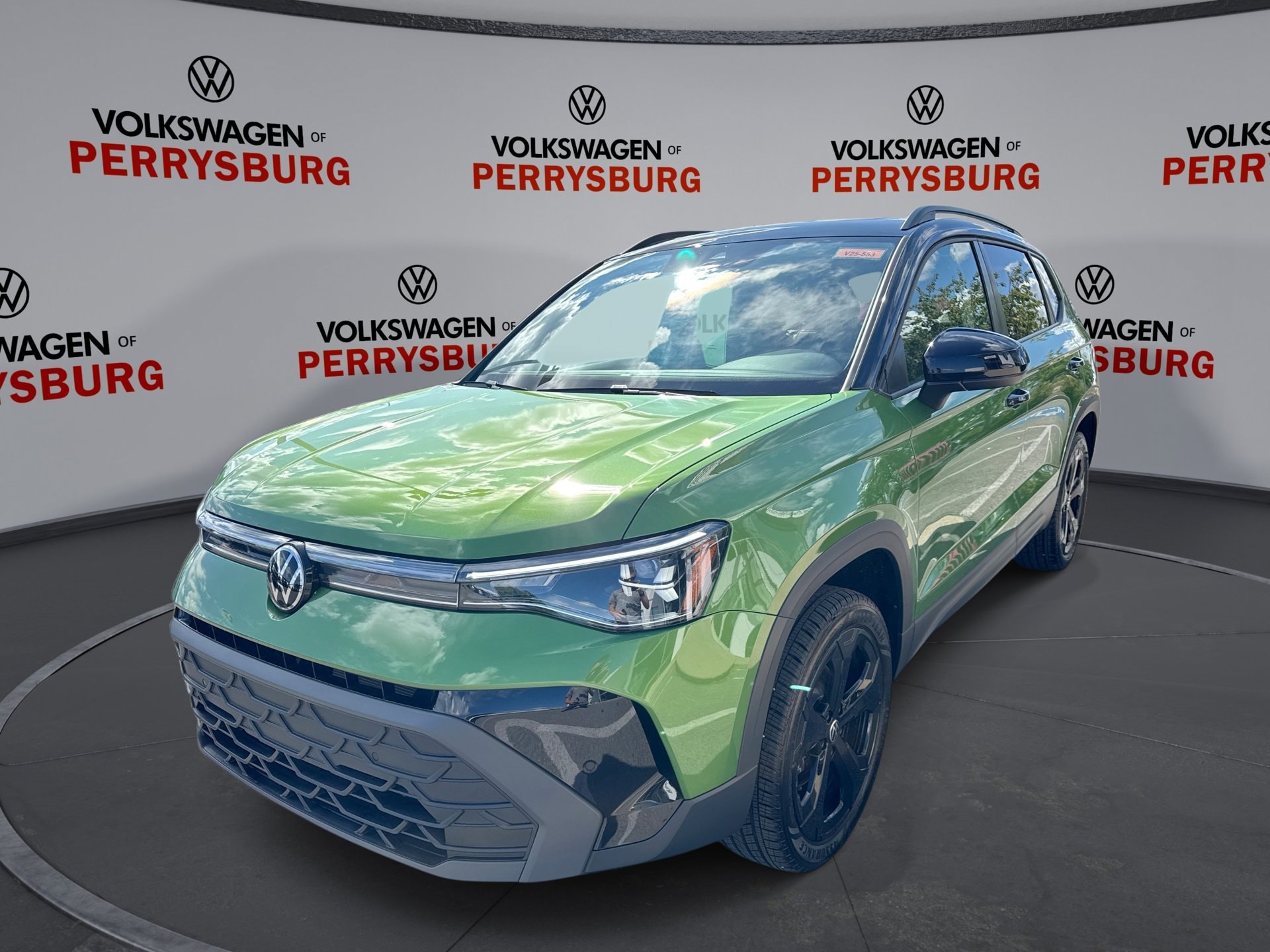 2025 Volkswagen Taos