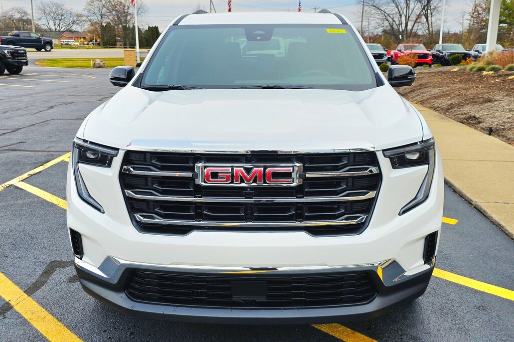 New 2026 GMC Acadia FWD Elevation FWD Elevation