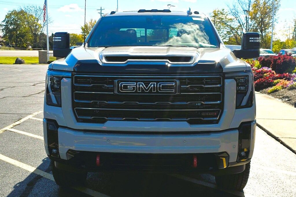 New 2026 GMC Sierra 2500HD AT4 4WD Crew Cab 159 AT4