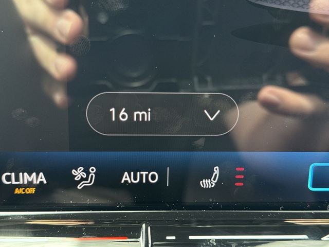 2026 Volkswagen ID.4 PRO - Photo 12