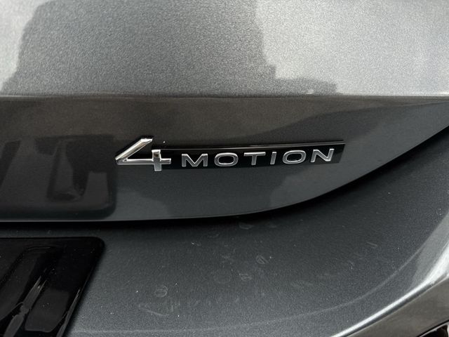 2026 Volkswagen Tiguan SE R-LINE BLACK - Photo 32